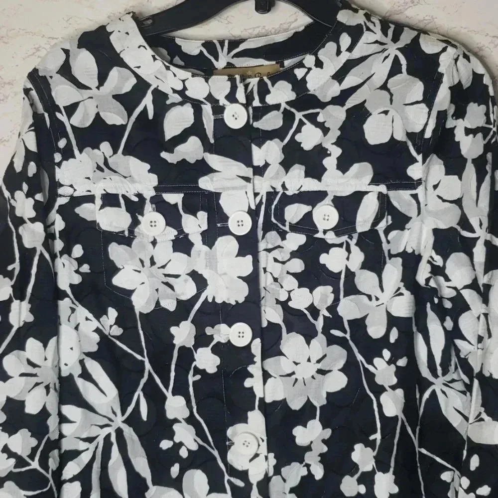 Peck & Peck | Jacket | Size M | Black and White